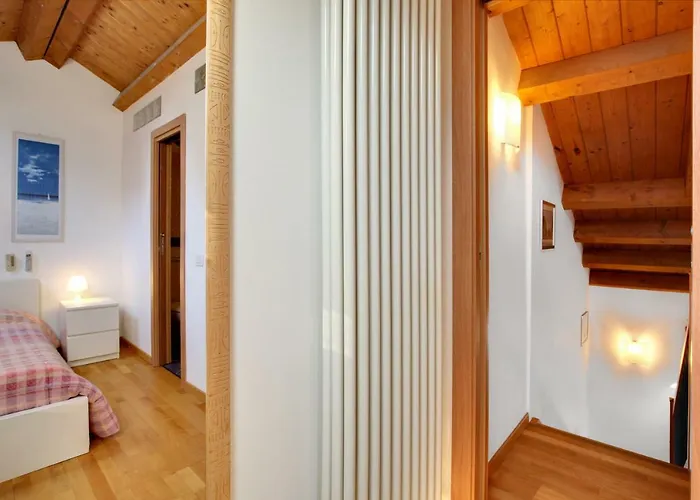 Lagoon Apartment